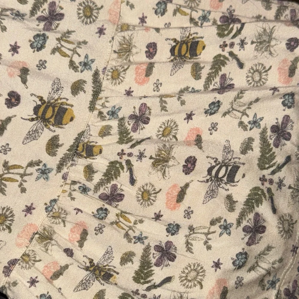 Kate Quinn Ruffle Sleeve Prairie Dress - Litho Bee - Picture 3 of 3